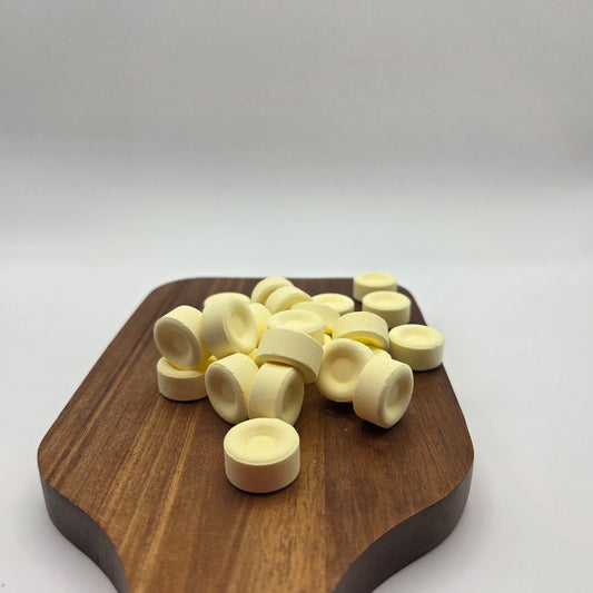 Mayceys Banana Dots - a large version of a classic Kiwi Lolly