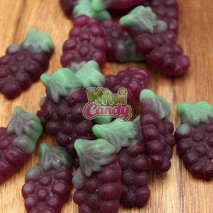 Mayceys Sour Grapes - Classic NZ Lollies, fun grape flavour with a punchy sour tang