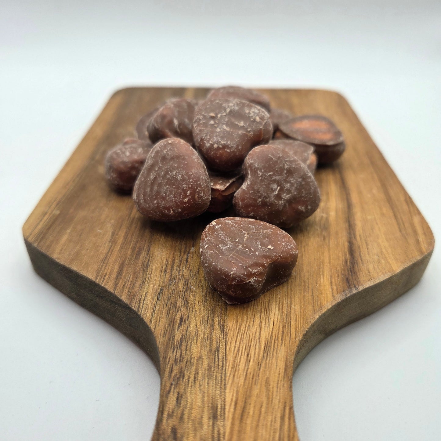 Chocolate Strawberry Hearts – Delicious Chocolate covered Strawberry Marshmellow hearts by Rainbow Confectionery