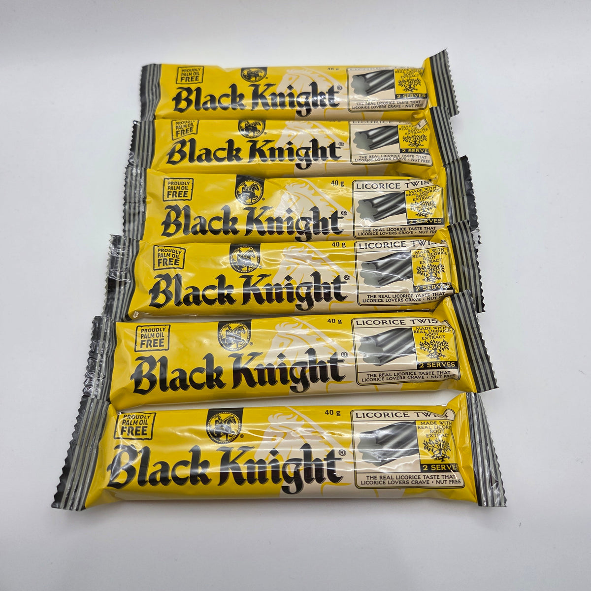 Black Knight Licorice Twin Twist 40g - a classic Kiwi licorice treat!