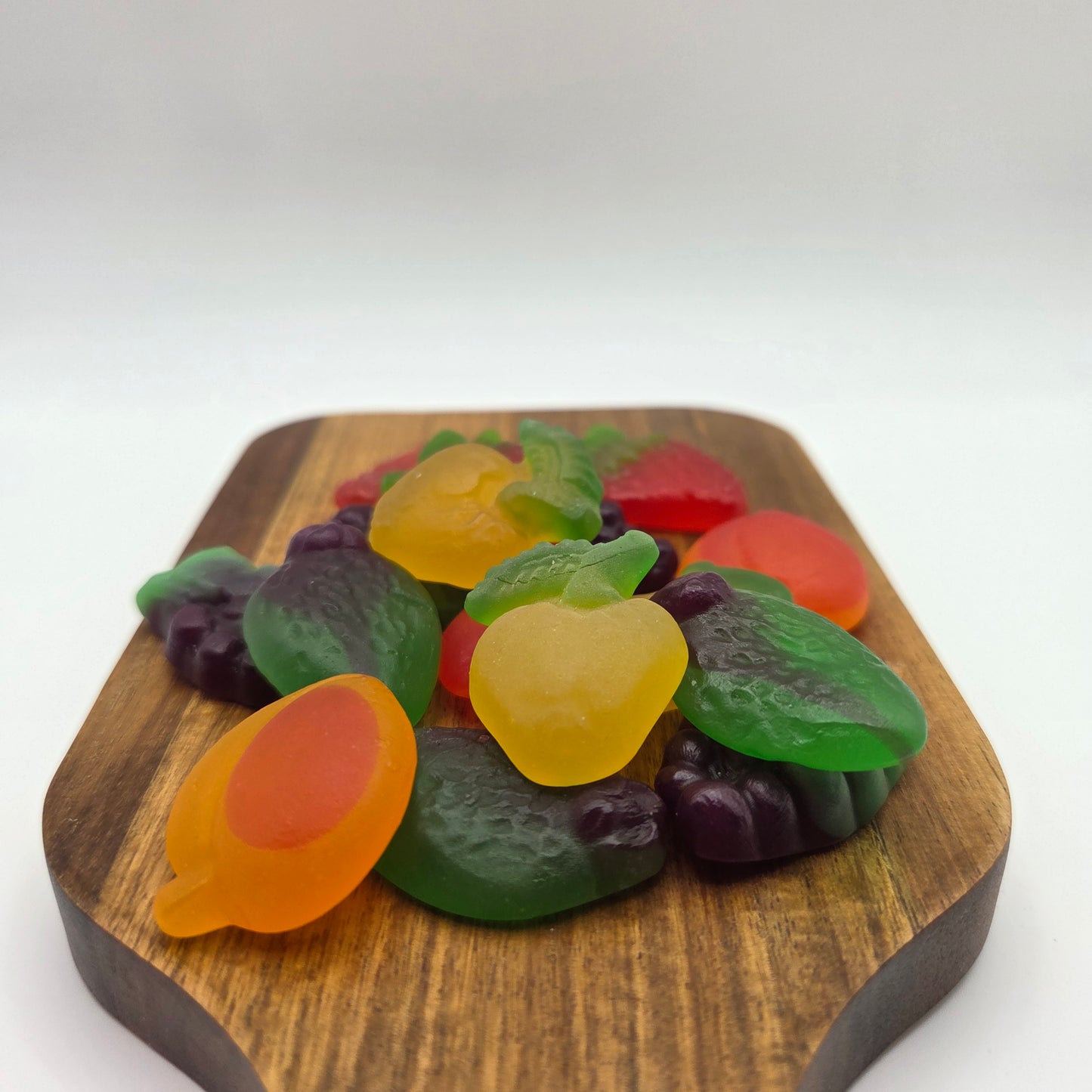 Mayceys Sour Fruit Mix – New Zealand Sour Feijoa, Peach, Strawberry, Grape & Apple Lollies